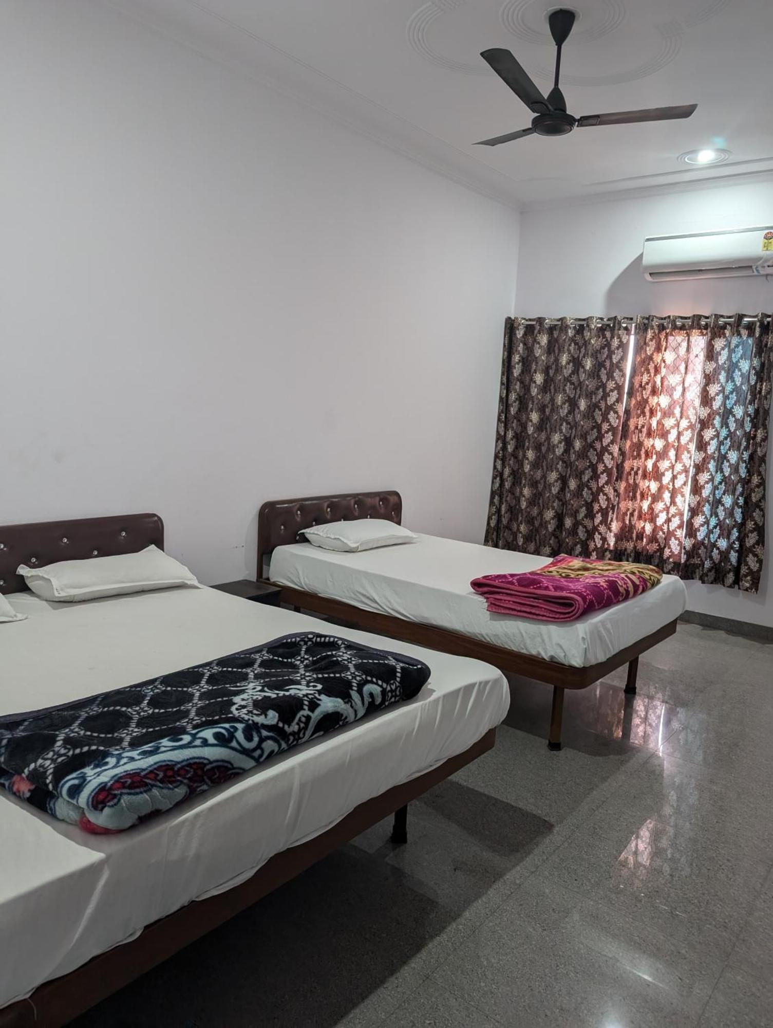 Hotel Raghunath Palace Khātu Exterior foto